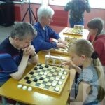 Шашки всем возрастам покорны