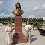 Навечно в строю