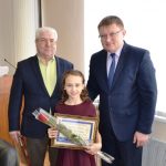 Мои родители работают в полиции