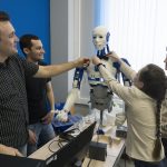 С роботами на «ты»