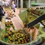 В дома, закрома и на чипсы