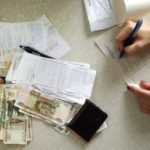 Платежка под увеличительным стеклом