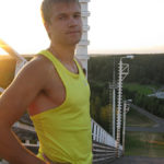 Яркий гонщик из Тумы