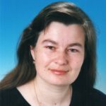 Год за годом ждать любви росточек