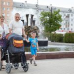 Помочь каждому