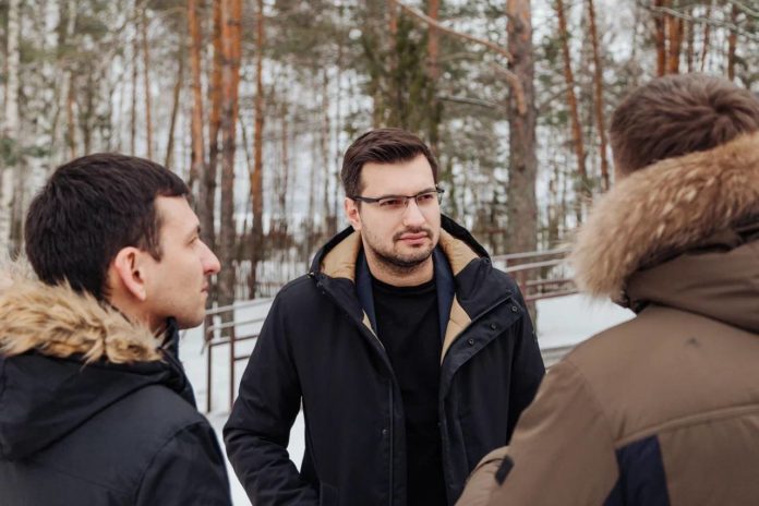 3FFA49CF-E894-47E4-B65B-23A6D70101B8