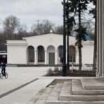 Когда для посетителей откроется Торговый городок?