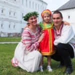 Иван Васильевич переводит стрелки