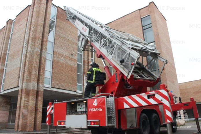 59a27149-a16e-4ce0-8efa-1b3a73b751c6