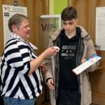 Председатель рязанской участковой избирательной комиссии N873 отмечает высокую явку избирателей