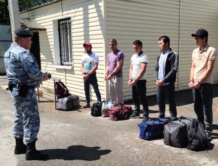 УФССП России по Рязанской области — выдворение иностранных граждан (1)