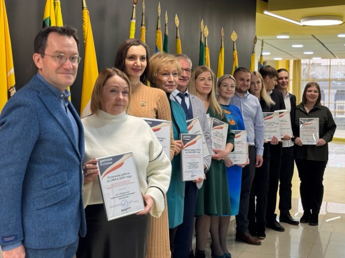 5Eg-EhxupCM-Pm9UA1ozxK5Qu9vblEtg_ODHyQ3B97ukEbrGslfXqmX5fixTBwzoDQRNaJPRLalSaUZ7Ykp-rFg7