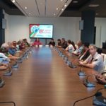 На одном языке