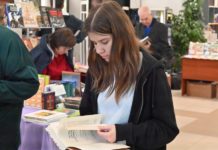 Книжная витрина