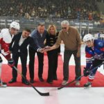 Скрестили клюшки