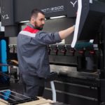 Среди лидеров