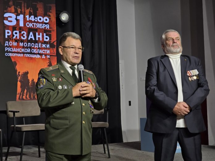 NmDjT_PvSEYtFI4JHzkXLelWzP7zEzJcYEt-D5HX0RgPluXEekKH7V9Efv81BlhNhXDaaL7FQUMHuZgxLavjaqOK