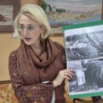 Флорист Светлана Дидух провела мастер-класс по изготовлению эмблемы Рязанского центра народного творчества