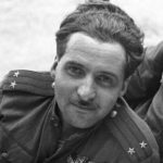 Мужество века, как штык, простое