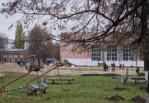 Как теннис, только динамичнее