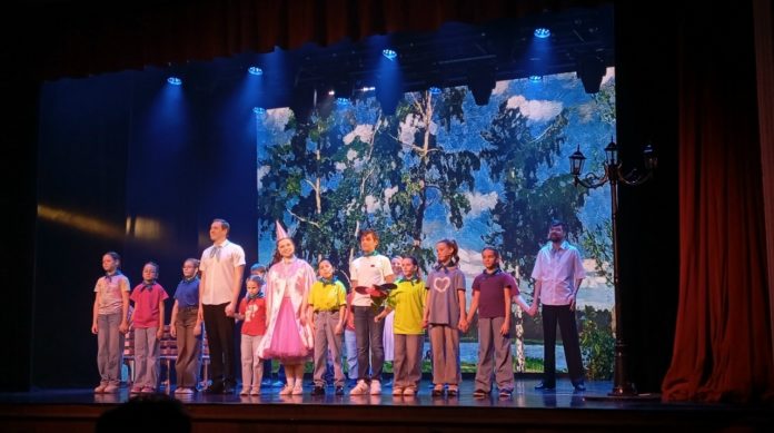 GIXXapbgzp_97lUE3JRiU82N83zLuU7x7ToHDfd6HvqO7SM9yAWWmqQSj7lj_F0_mzGJVtV09uxsKkiXds-PdqyB