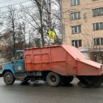 В Рязани продолжается уборка улиц и дорог