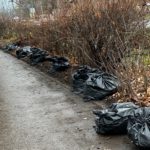 В Рязани продолжается уборка дорог и тротуаров