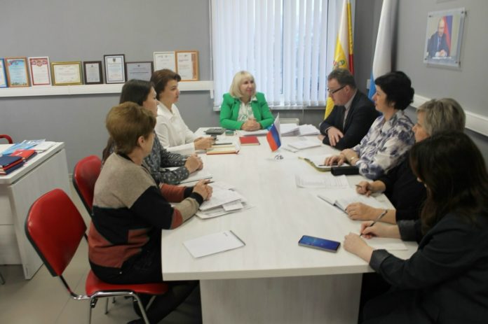 7djXU4XoOd4-aofg8Ohk3Ng_s2Fgq6aSsYL2mh3PFGBBN0rWSWC8Inc7zoSYlDzUg5-ZqT02UZr8BhlGqoQGBeER