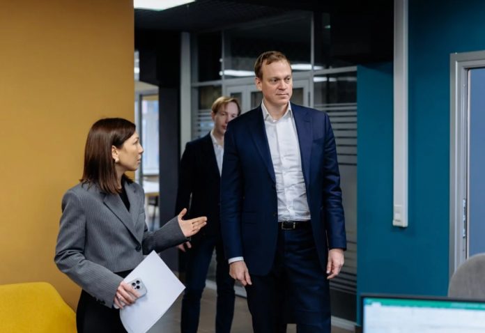 He1jobE66xzXe5tGA8Ypuq5o7ePTFG_wn3hiG0FKx4cTBuaLx92Oza4oUdC2TPgFqQxDNVHUEN9kWaRCvwxXapoi