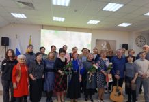 В «Есенинке» показали музыкально-поэтический спектакль «Девичий источник» по стихам современных рязанских поэтесс