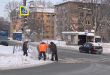 В Рязани продолжается работа по уборке от снега