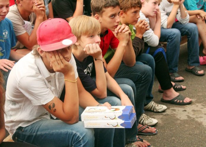 Дети подростки_Фото Александра Джафарова