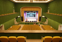 Павел Малков в Сасовском округе осмотрел Дом культуры, открывшийся после ремонта