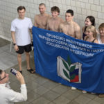 Лучшими пловцами оказались педагоги