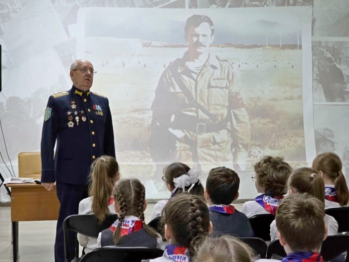 B4awPdM5QEd_dAWQxgTe4U0E_FKHIyJX4sv3QMOuNFyYD4hOMGeEUNQ9SO5Ped2Vf1Y7EjAG1gB-0S77zNLu-r1p