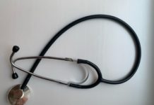 В Рязанской области выездная медбригада провела прием граждан в отрезанном половодьем селе Заокское