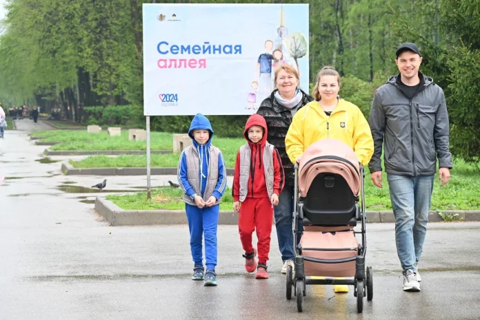 Семья_трое детей_Фото Соколова1